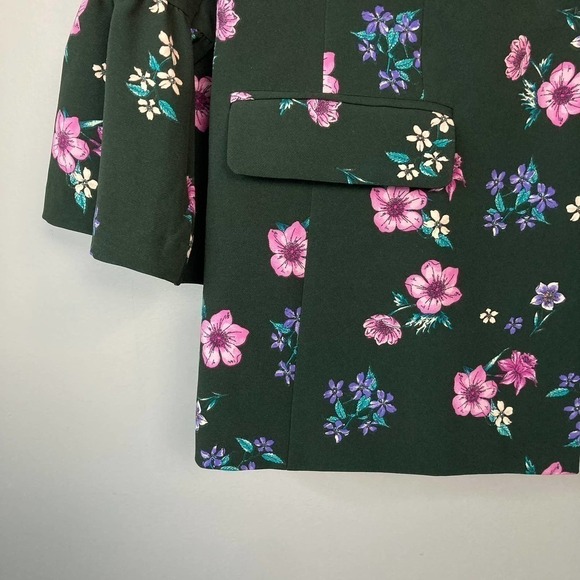 LANE Bryant The Bryant Blazer Green Floral 3/4 Flare Bell Sleeve Size 20 Jacket - Picture 11 of 15